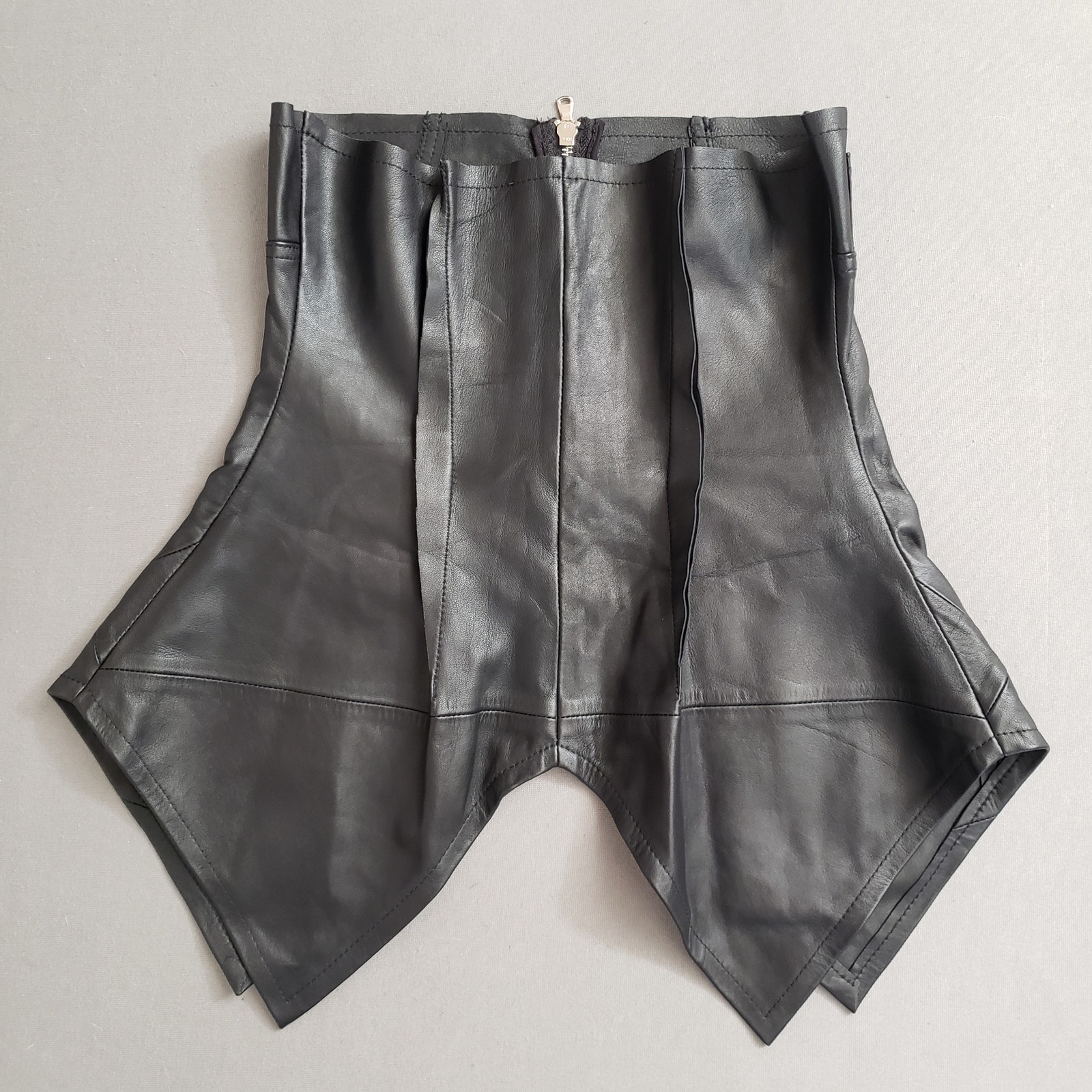 Sami Miro Vintage Blouse Revolve Zip Front Tube Uneven Hem Black Sz S Y2k — image 3 of 8